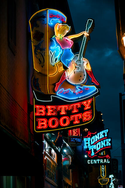 Betty Boots print
