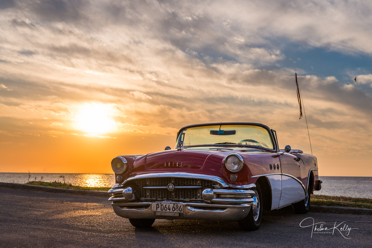 Classic Sunset A classic Buick and a classic sunset in Havana